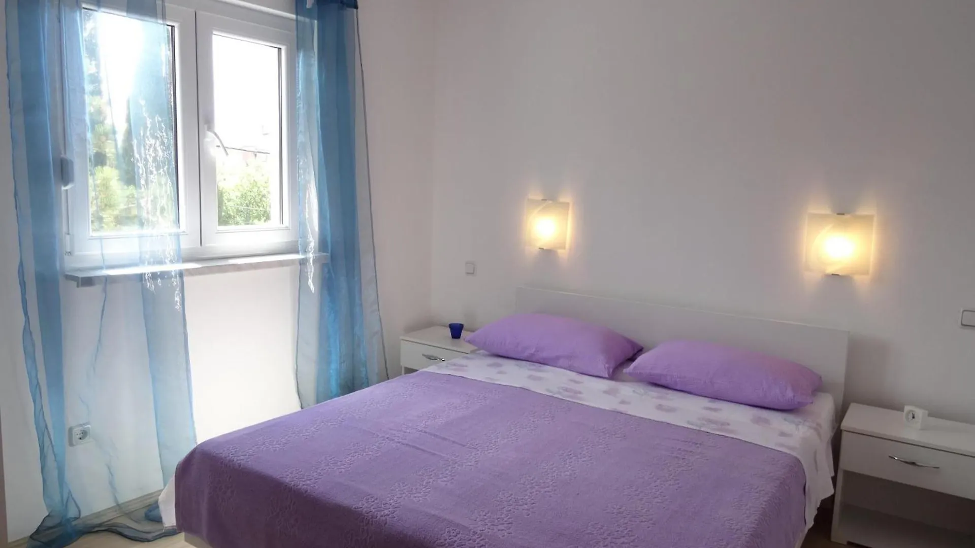 Apartment Helle Wohnung In Selce Mit Terrasse